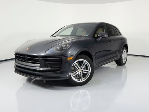 New 2026 Porsche Macan AWD/4WD image 6