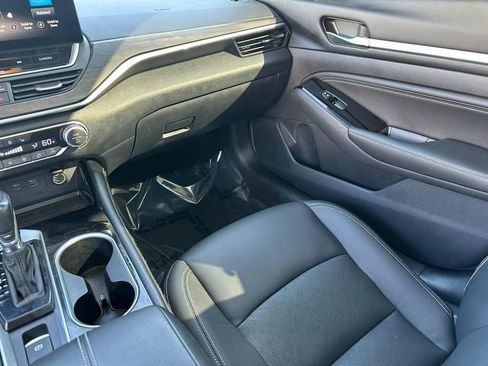 Used 2023 Nissan Altima 2.5 SL image 16