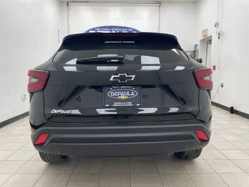 New 2026 Chevrolet Trax LT w/ Driver Confidence Package FWD image 19