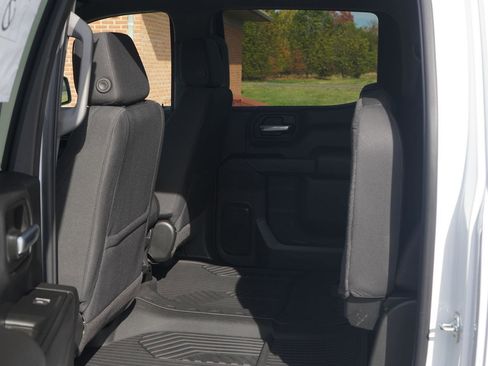 New 2026 Chevrolet Silverado 1500 Custom Trail Boss w/ LPO, Dark Essentials Package image 25