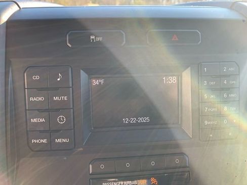 Used 2017 Ford F150 XL w/ Equipment Group 101A Mid image 30