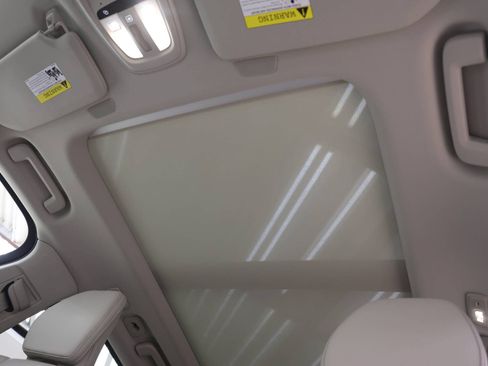 Certified 2023 Volvo XC90 T8 Plus AWD/4WD image 21