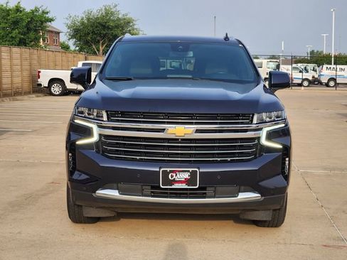 Used 2023 Chevrolet Tahoe LT w/ Luxury Package AWD/4WD image 11