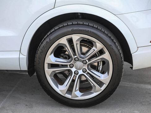 Used 2015 Audi Q3 2.0T Prestige w/ Prestige Package AWD/4WD image 11