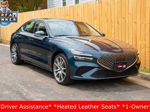 Used 2025 Genesis G70 2.5T image 3