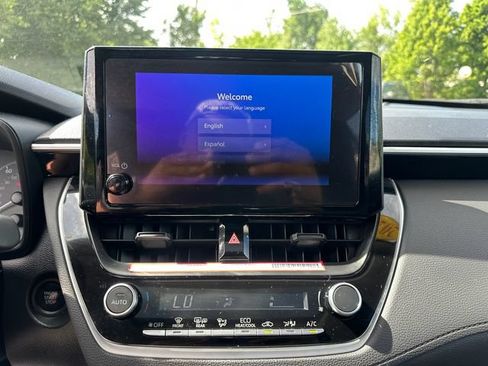 Used 2024 Toyota Corolla Cross LE w/ Moonroof Package AWD/4WD image 32