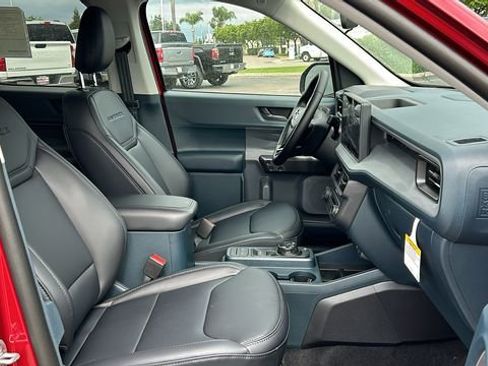 New 2026 Ford Maverick Lariat w/ Black Appearance Package AWD/4WD image 11