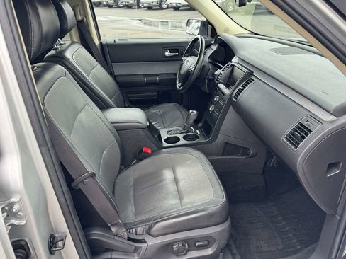 Used 2013 Ford Flex SEL image 12