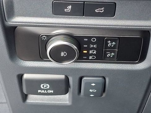 Used 2024 Ford Expedition Max Limited AWD/4WD image 23