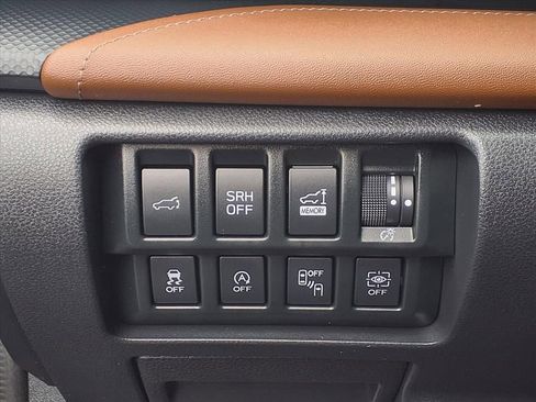 Used 2020 Subaru Forester Touring w/ Popular Package #2 image 8