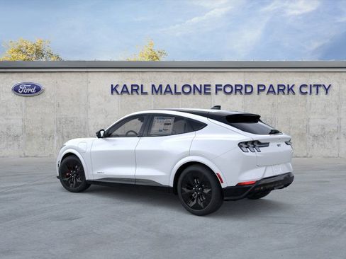 New 2025 Ford Mustang Mach-E GT image 4