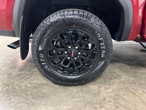 Certified 2026 GMC Canyon Elevation w/ Convenience Package AWD/4WD image 10