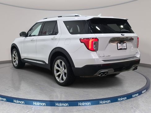 Used 2020 Ford Explorer Platinum w/ Premium Technology Package image 8