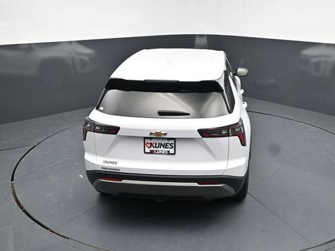 Used 2025 Chevrolet Equinox LT FWD image 54