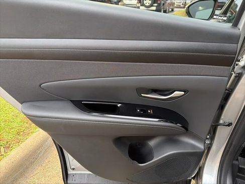 Certified 2025 Hyundai Tucson Limited image 39