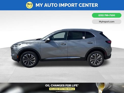 Used 2024 Buick Envision Preferred AWD/4WD image 4