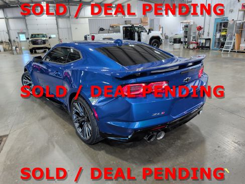 Used 2022 Chevrolet Camaro ZL1 RWD image 4