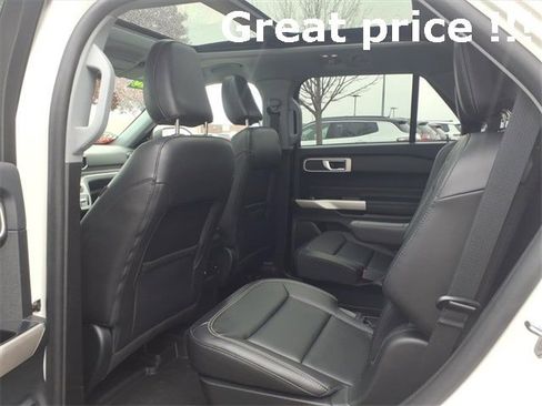 Used 2023 Ford Explorer XLT w/ Equipment Group 202A image 14