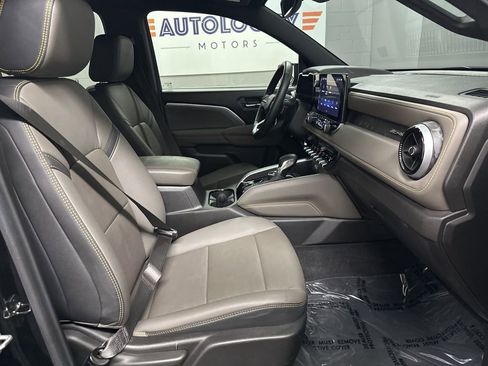 Used 2024 Chevrolet Colorado ZR2 w/ ZR2 Convenience Package III image 20