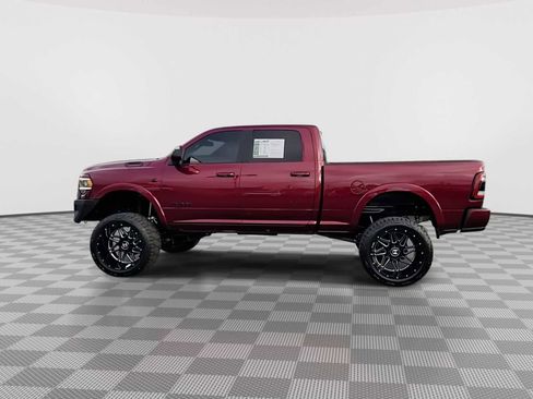 Used 2022 RAM 2500 Laramie w/ Night Edition image 5
