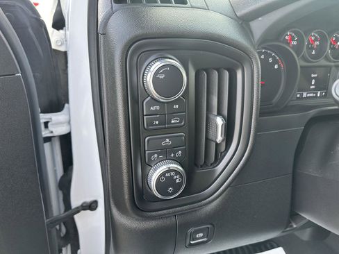 Used 2024 GMC Sierra 1500 Pro w/ Graphite Edition image 23