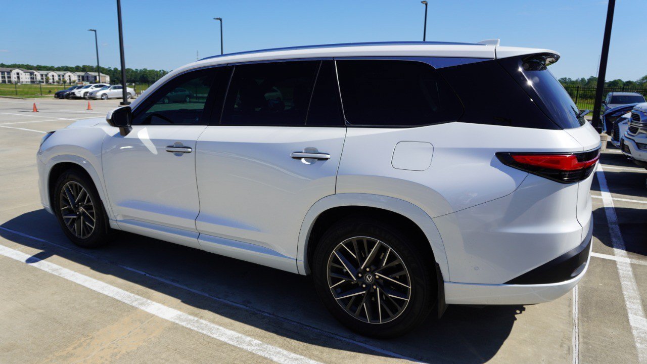 Certified 2025 Lexus TX 350 AWD w/ Technology Package image 9