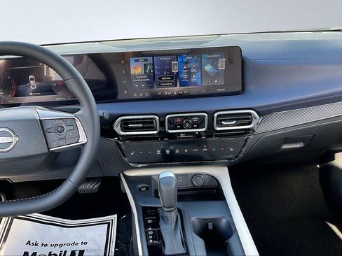 New 2026 Nissan Sentra SL w/ Floor Mat Package FWD image 8