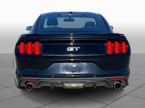 Used 2016 Ford Mustang GT Premium image 4