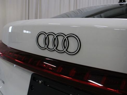 Used 2025 Audi A5 2.0T Premium w/ Convenience Package AWD/4WD image 29