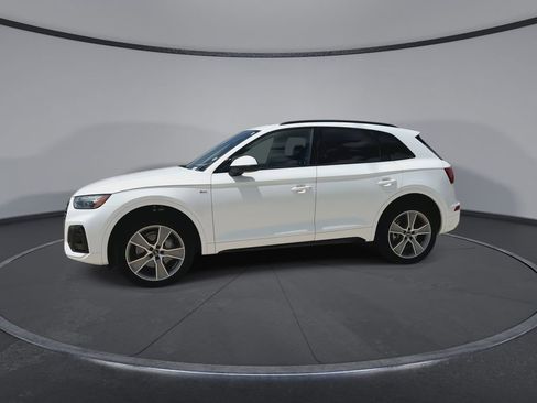 Used 2025 Audi Q5 2.0T Premium w/ Convenience Plus Package AWD/4WD image 5