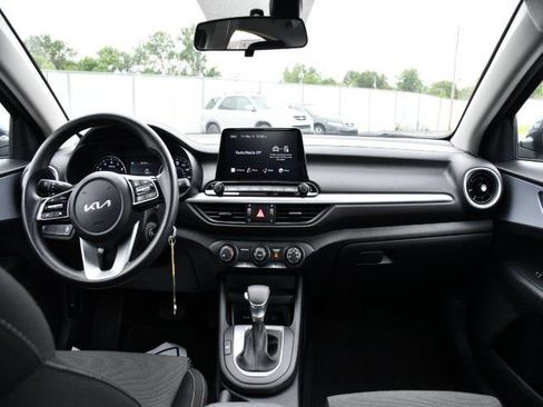 Used 2024 Kia Forte LX FWD image 22