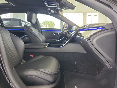 Used 2022 Mercedes-Benz S 500 4MATIC image 21