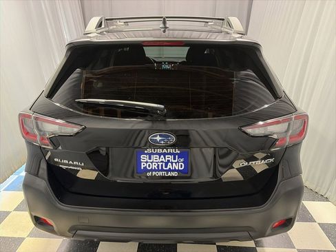Certified 2023 Subaru Outback Premium AWD/4WD image 5