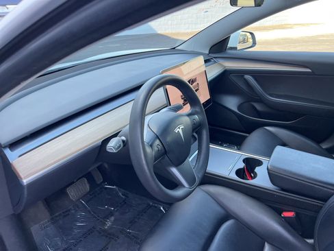 Used 2023 Tesla Model 3 Standard Range RWD image 27