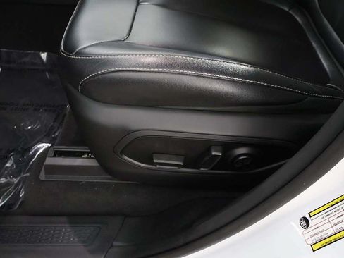 Used 2023 Jeep Grand Cherokee 4WD 4xe image 33