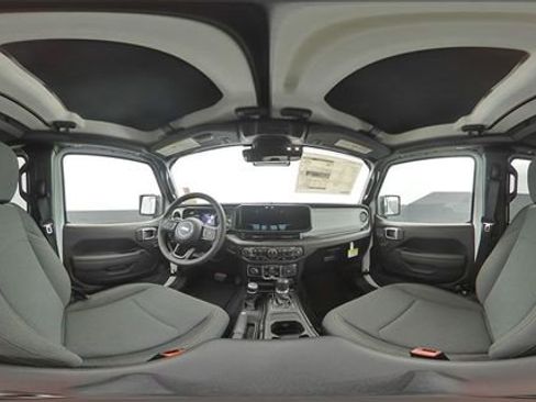 Used 2024 Jeep Gladiator Sport image 24