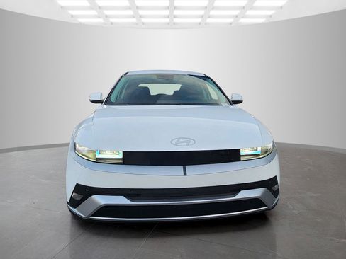 New 2026 Hyundai Ioniq 5 SEL image 2