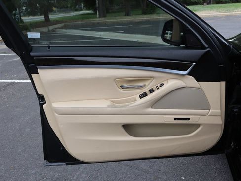 Used 2011 BMW 535i xDrive Sedan AWD/4WD image 23