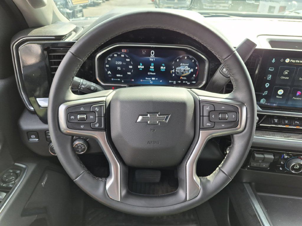 Used 2026 Chevrolet Silverado 3500 LTZ w/ Trail Boss Package AWD/4WD image 20