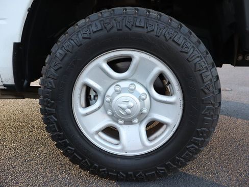 Used 2017 RAM 3500 Tradesman w/ Popular Equipment Group image 41