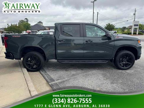 Used 2026 Chevrolet Silverado 1500 LT Trail Boss w/ Convenience Package II AWD/4WD image 5