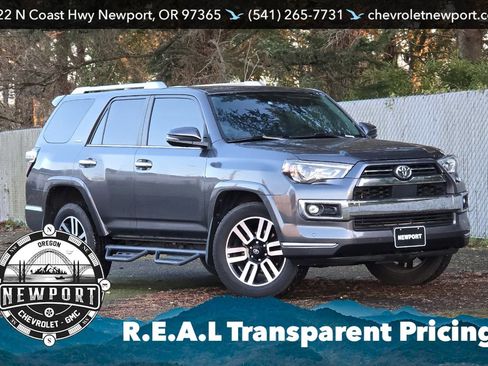 Used 2021 Toyota 4Runner Limited AWD/4WD image 2