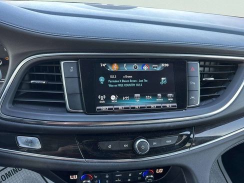 Used 2019 Buick Enclave Premium FWD image 37