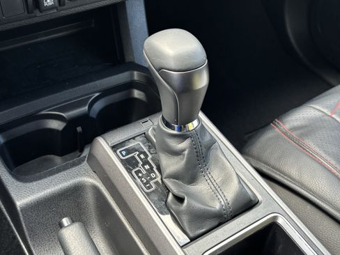 Used 2022 Toyota Tacoma TRD Sport AWD/4WD image 26