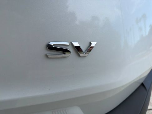 Used 2023 Nissan Rogue SV w/ SV Premium B Package FWD image 11