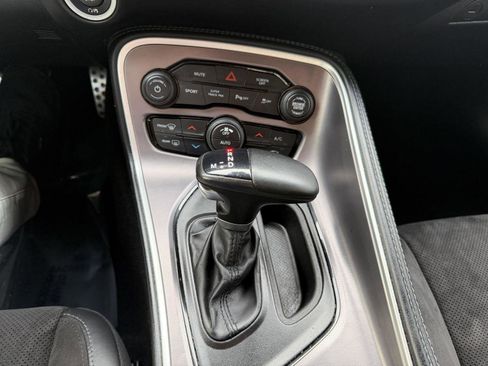 Used 2022 Dodge Challenger R/T w/ Plus Package image 13