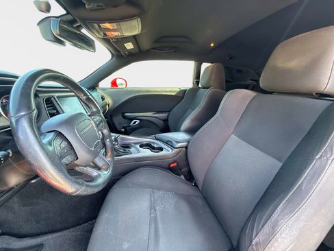 Used 2016 Dodge Challenger R/T RWD image 16