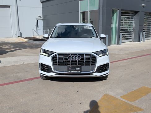 Used 2023 Audi Q7 3.0T Premium w/ Convenience Package AWD/4WD image 3