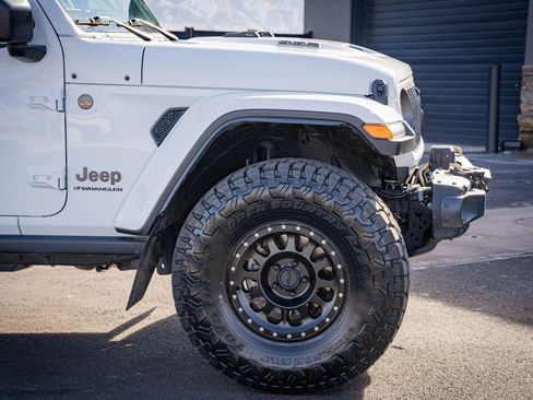 Used 2024 Jeep Wrangler Unlimited Rubicon 392 image 5