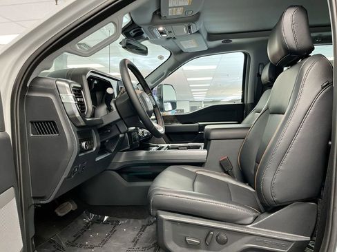 New 2025 Ford F250 Lariat w/ Lariat Ultimate Package image 14